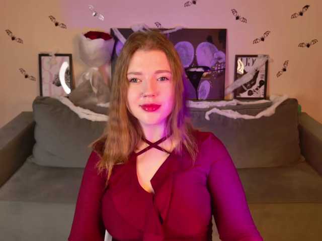 AlmaniyaCherrya live cam on BongaCams