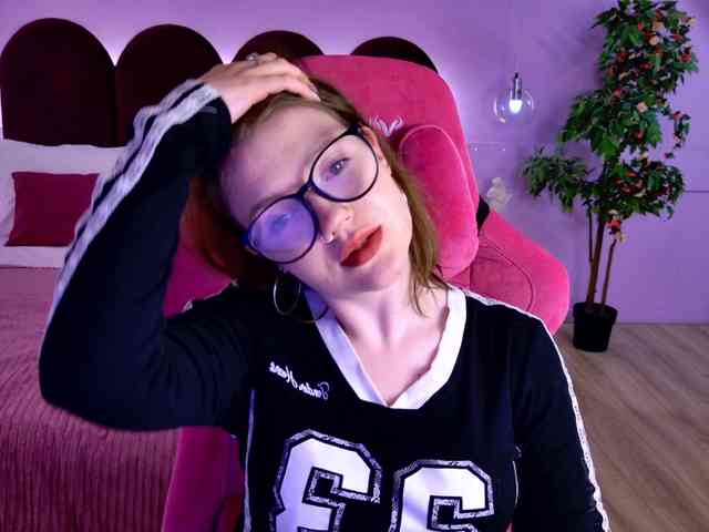 AlmaniyaCherrya webcam