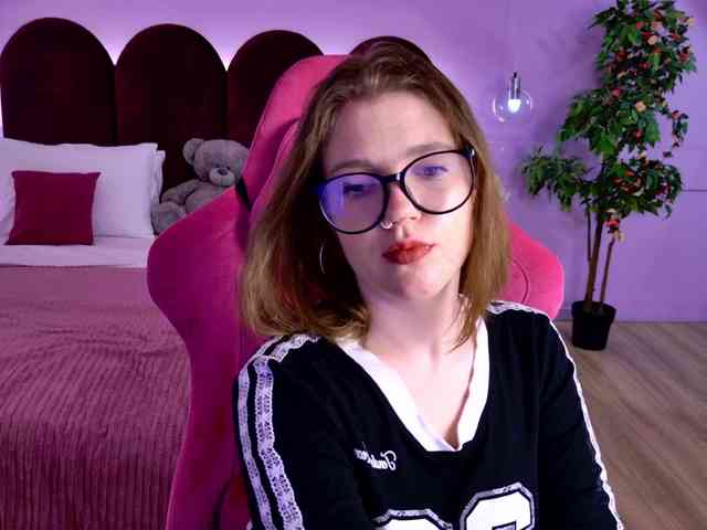 AlmaniyaCherrya webcam