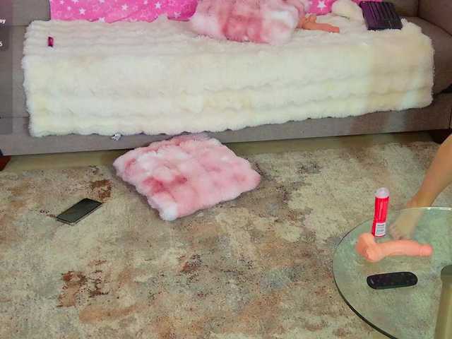 MayaJenner's BongaCams show and profile