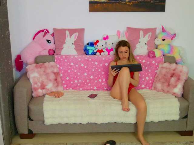 MayaJenner live cam on BongaCams