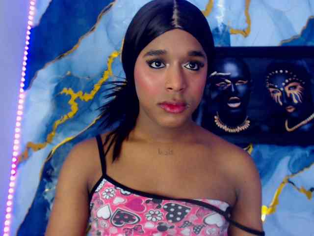 Nashla-D Sex Cam Show