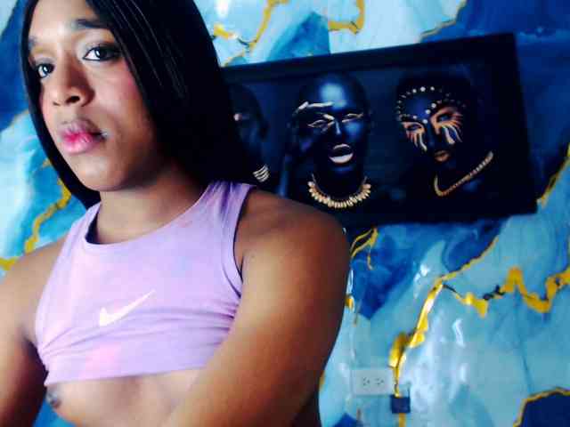 Nashla-D Sex Cam Show