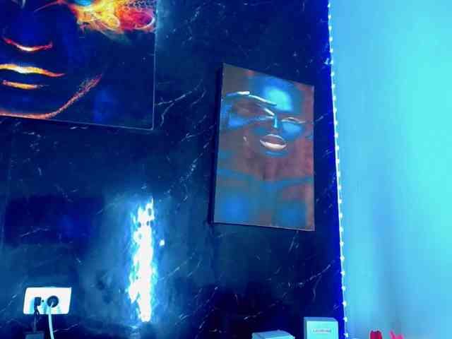 Nashla-D Sex Cam Show