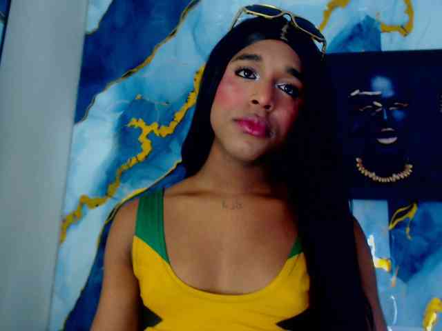 Nashla-D Sex Cam Show