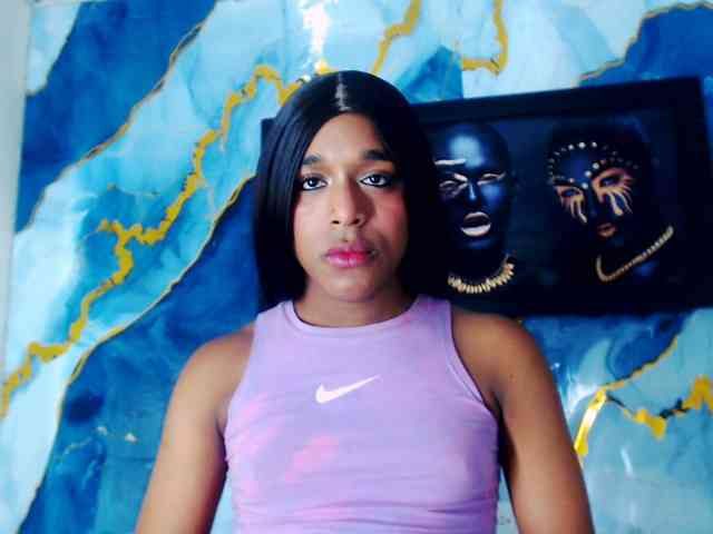 Nashla-D Sex Cam Show
