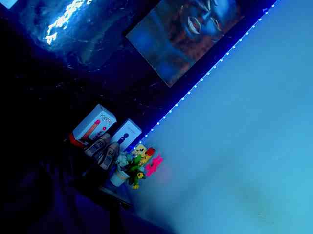 Nashla-D Sex Cam Show