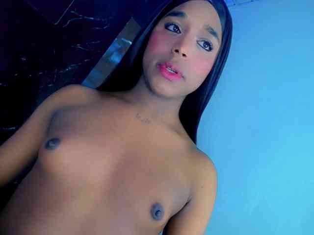 Nashla-D Sex Cam Show
