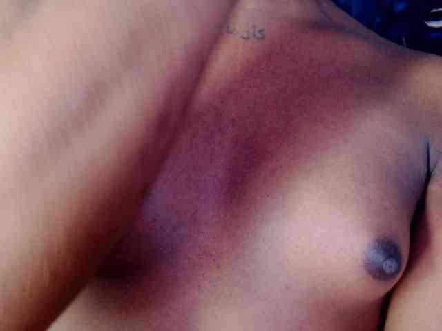 Nashla-D Sex Cam Show