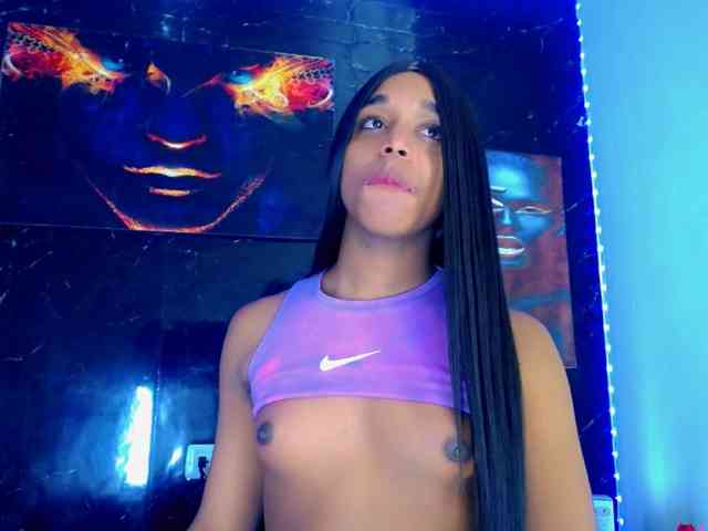 Nashla-D Sex Cam Show