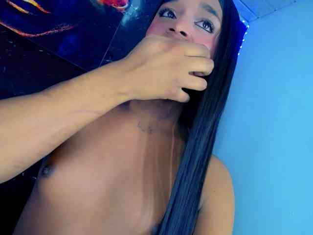 Nashla-D Sex Cam Show