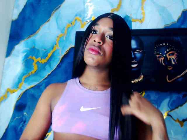 Nashla-D Sex Cam Show