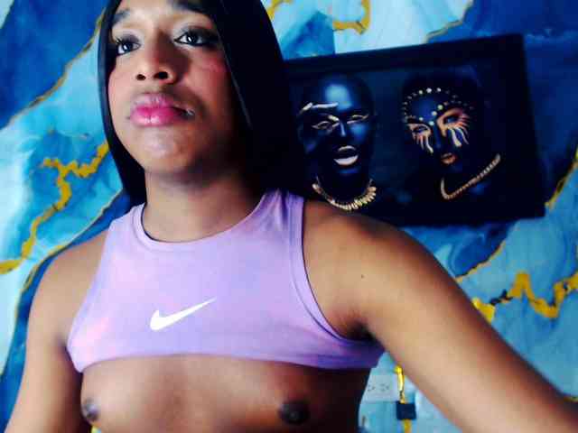 Nashla-D Sex Cam Show