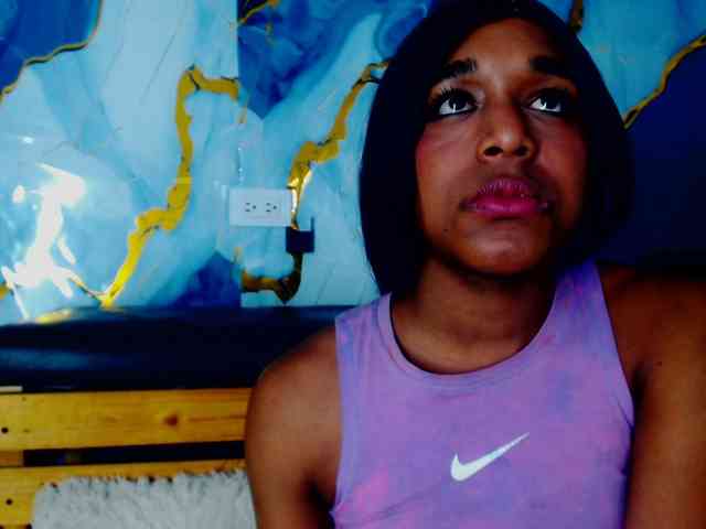 Nashla-D Sex Cam Show