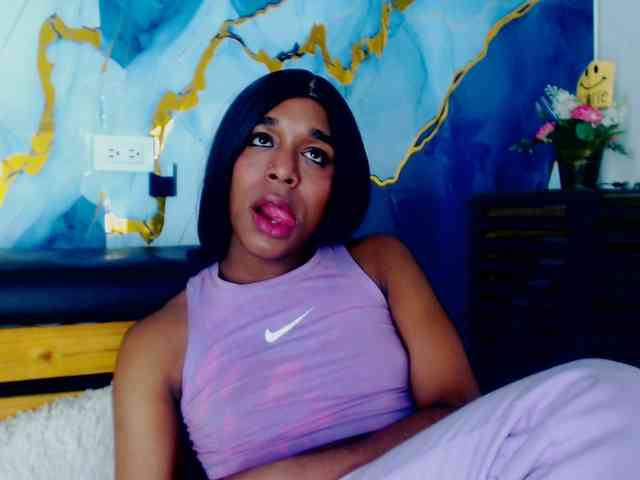 Nashla-D Sex Cam Show