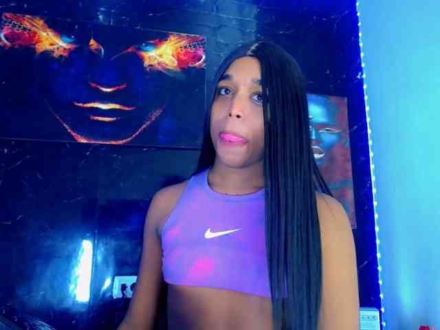 Nashla-D Sex Cam Show