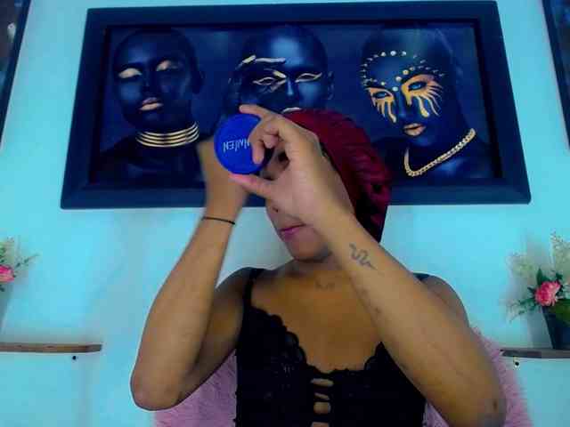 Nashla-D Live Webcam on BongaCams