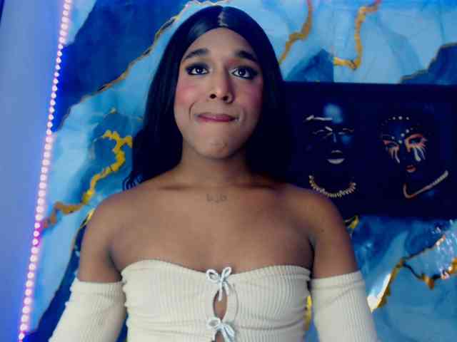 Nashla-D Sex Cam Show