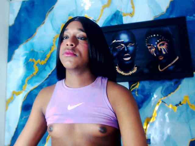 Nashla-D Sex Cam Show