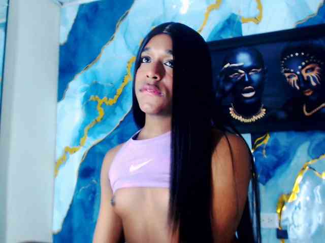 Nashla-D Sex Cam Show