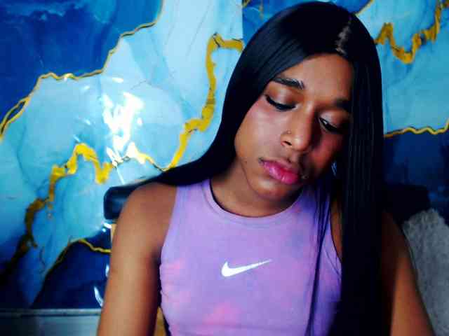 Nashla-D Sex Cam Show