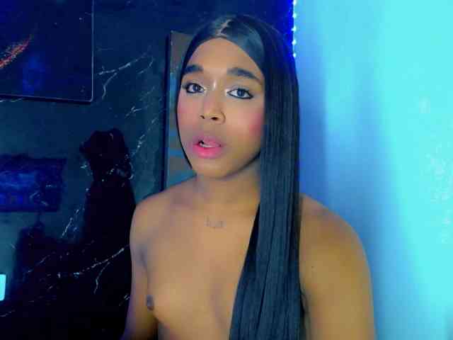 Nashla-D Live Webcam on BongaCams
