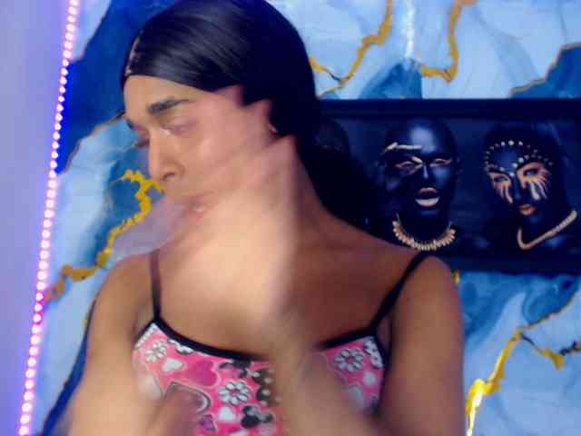 Nashla-D Sex Cam Show