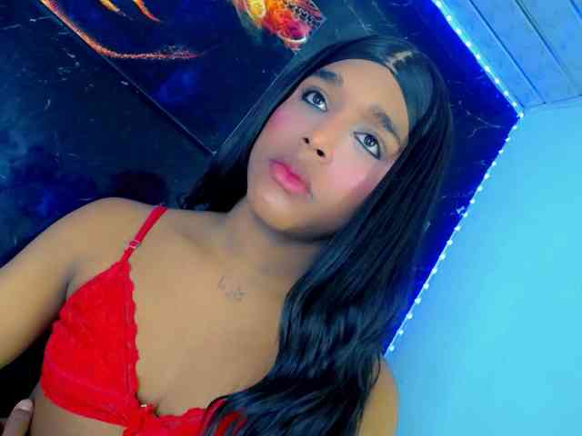 Nashla-D Live Webcam on BongaCams