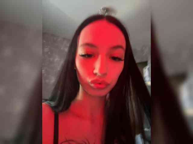 kayleemelinss webcam