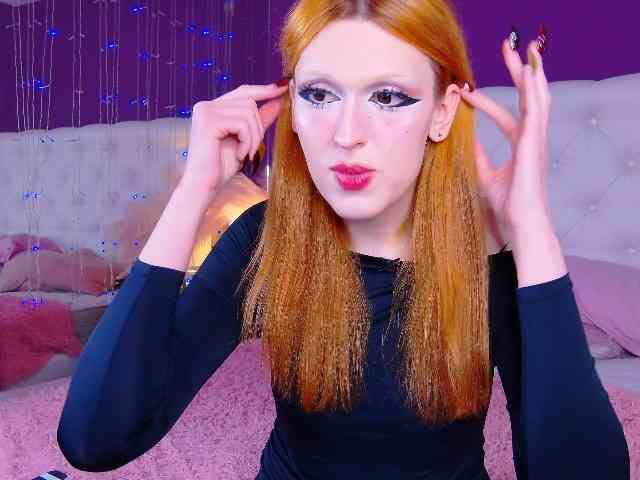 LunaBl1ss Live Webcam on BongaCams