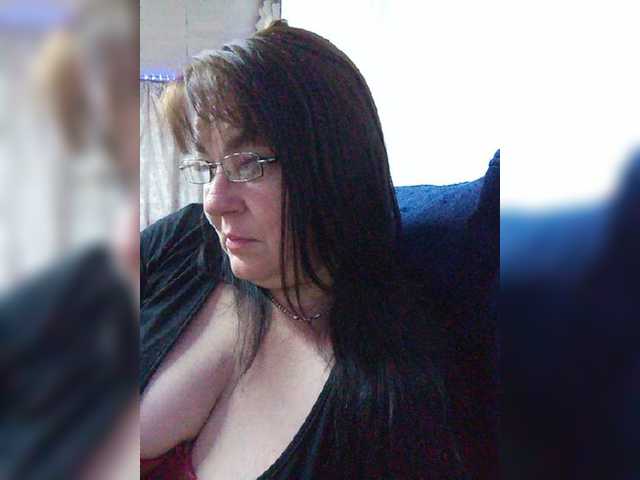KindaKinda live cam on BongaCams