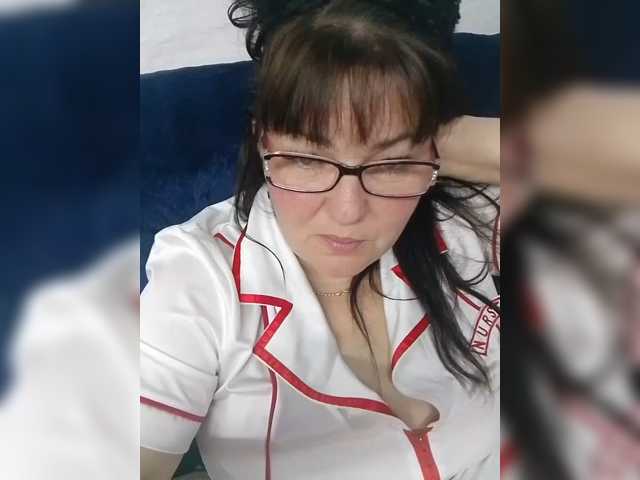 KindaKinda live cam on BongaCams