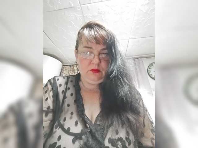 KindaKinda live cam on BongaCams