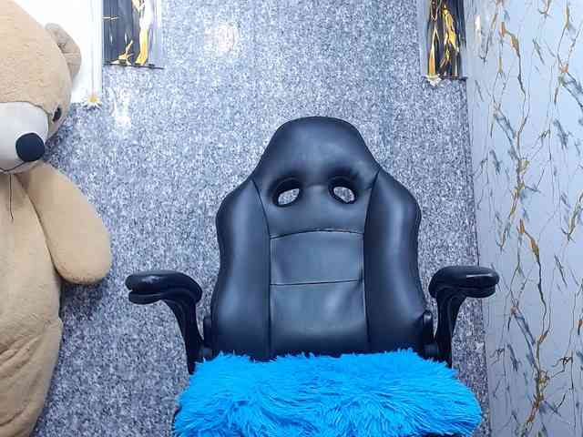 isa-x18 Sex Cam Show