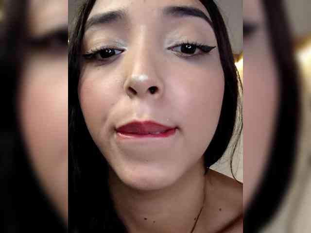 DakotaBennett webcam