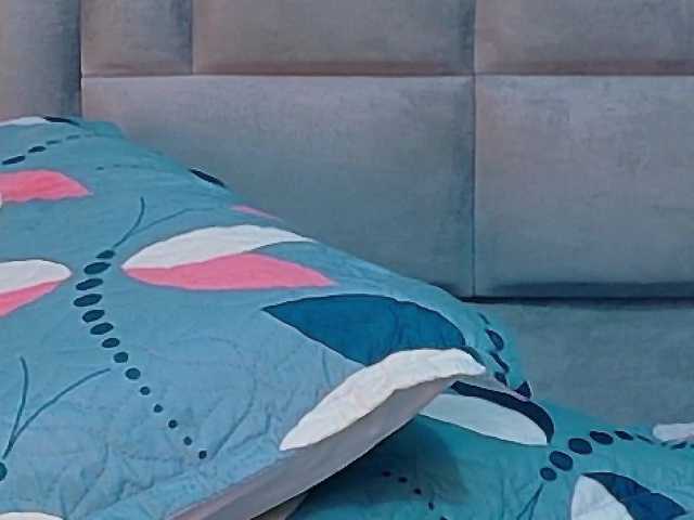 lindaa022's BongaCams show and profile