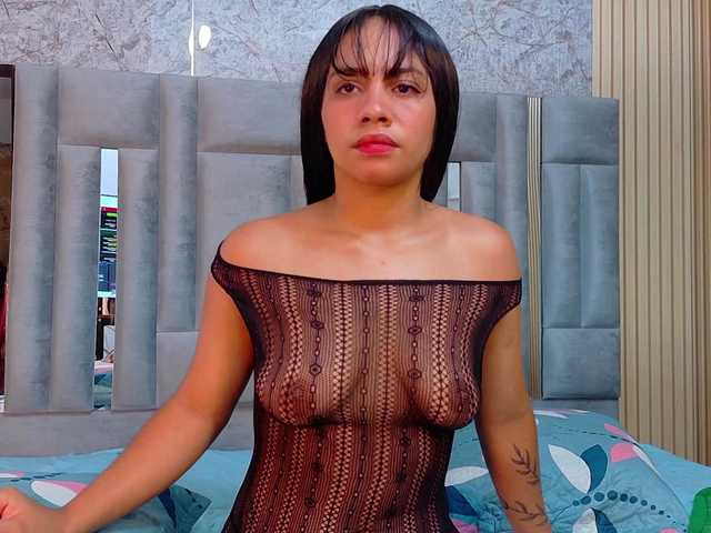 lindaa022's BongaCams show and profile