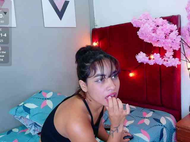 lindaa022 webcam