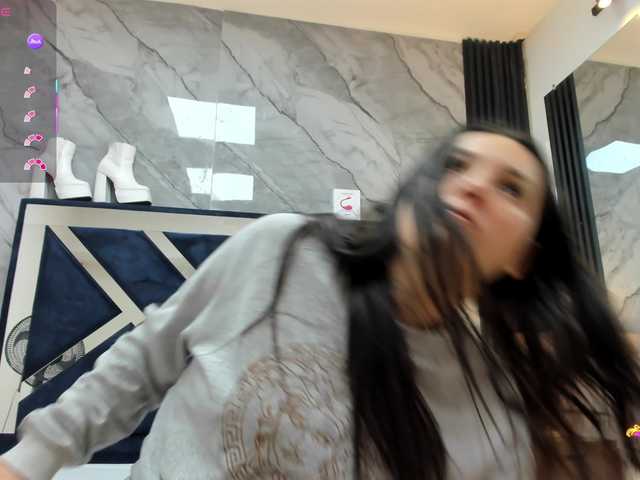 VioletRose's BongaCams show and profile