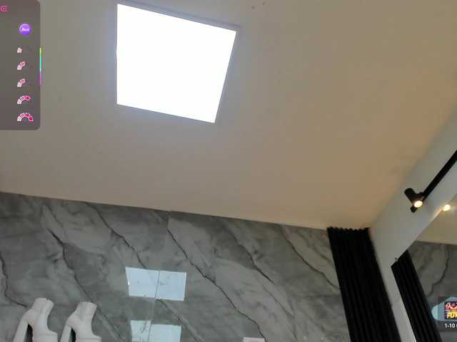 VioletRose's BongaCams show and profile