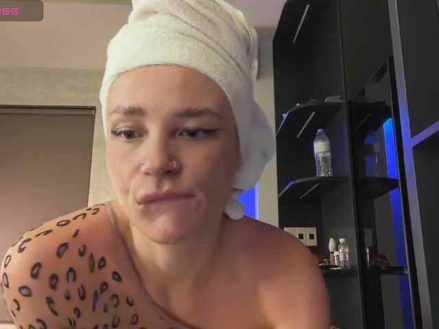  livemyself1 chat room