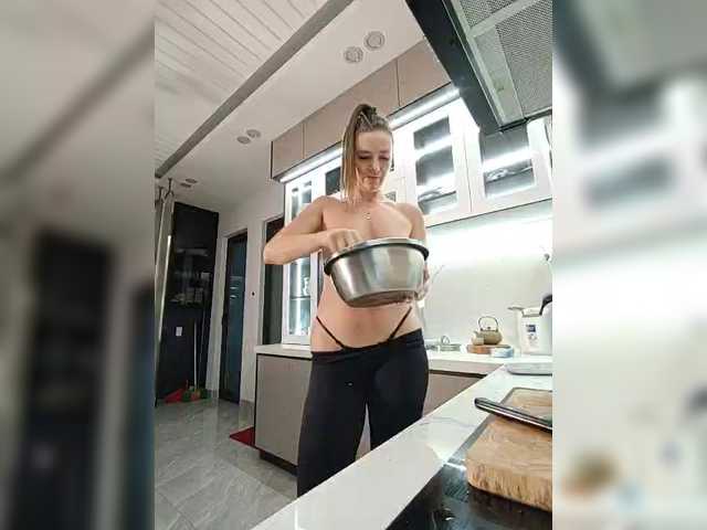 модель livemyself1