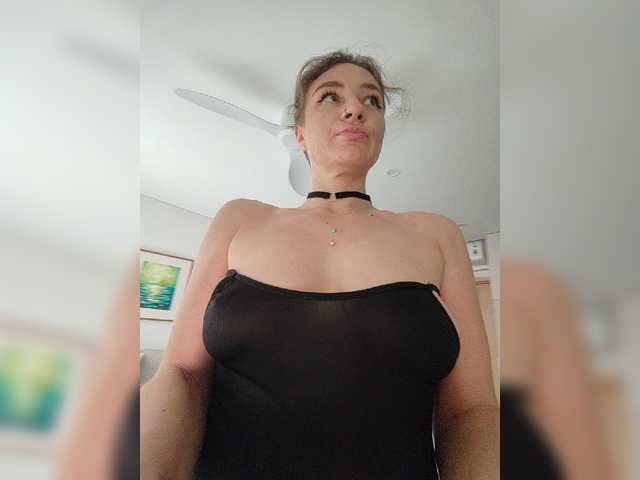 AnaMyself live cam preview