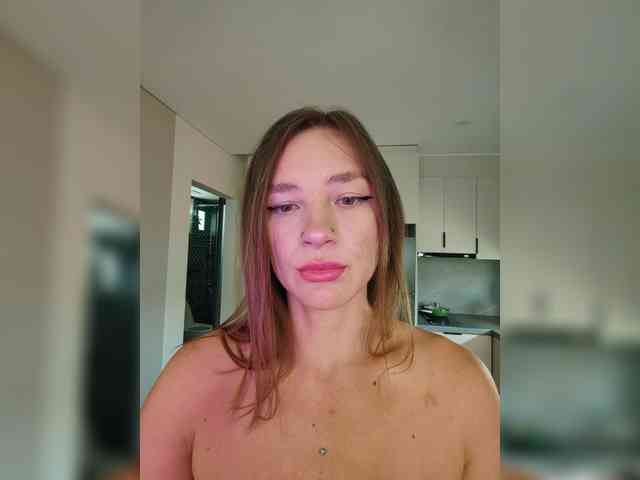 AnnMyself webcam