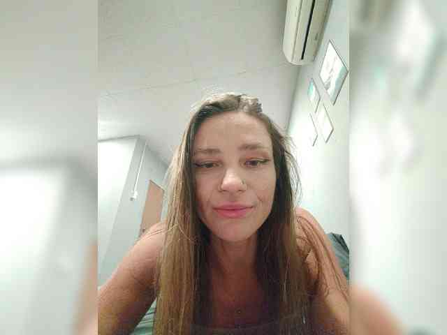 AnnMyself webcam