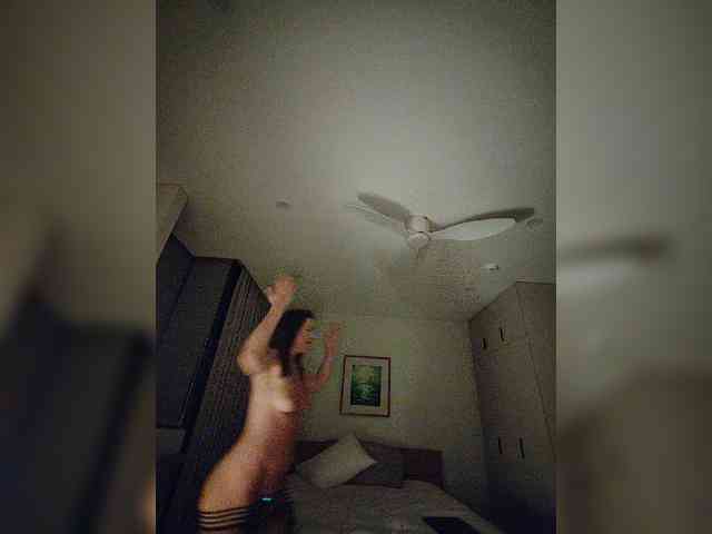 AnaMyself webcam