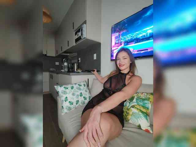AnnMyself webcam