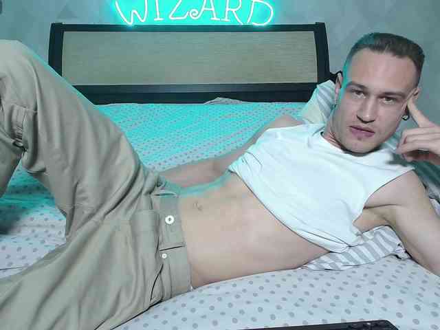 HornyWizard13