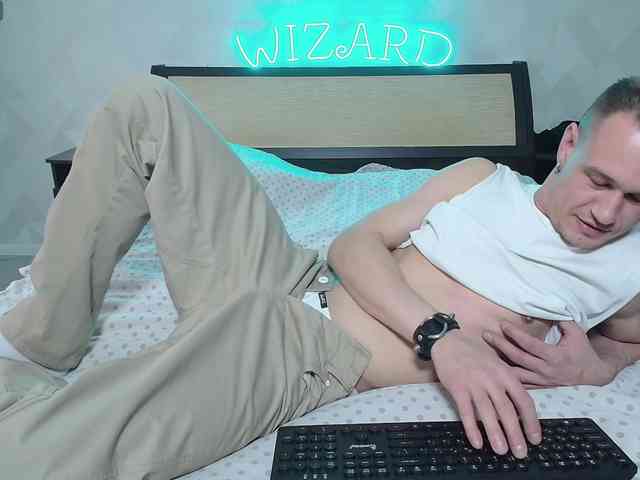 HornyWizard13