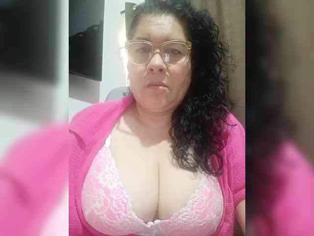 SashaSecret25 webcam